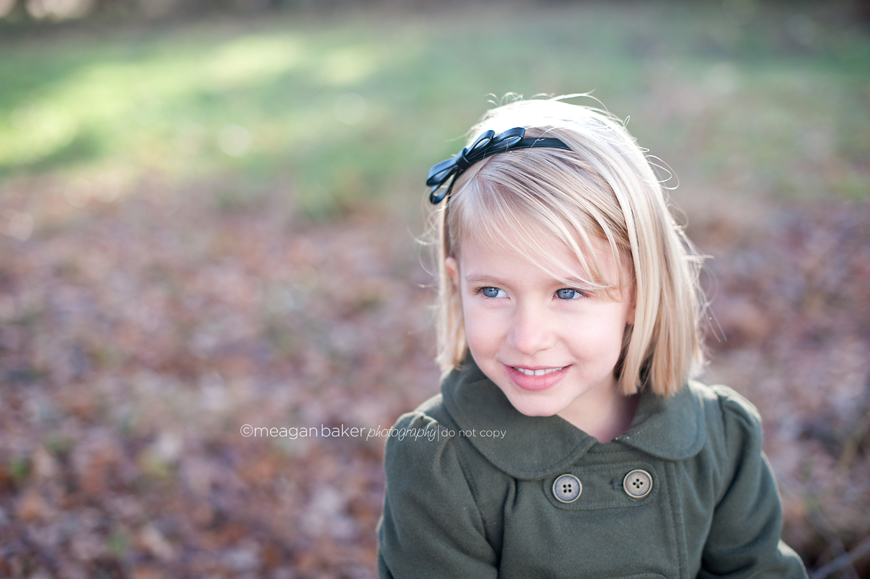 little girl photo, fall child photos, vancouver child photographer, abbotsford child photographer