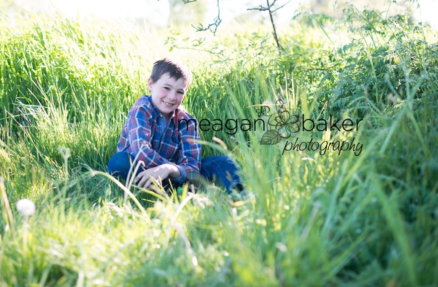 vancouver family photographer, family portraits, campbell valley park photography, langley photographer, south langley photographer, child photos, candid photos_0002
