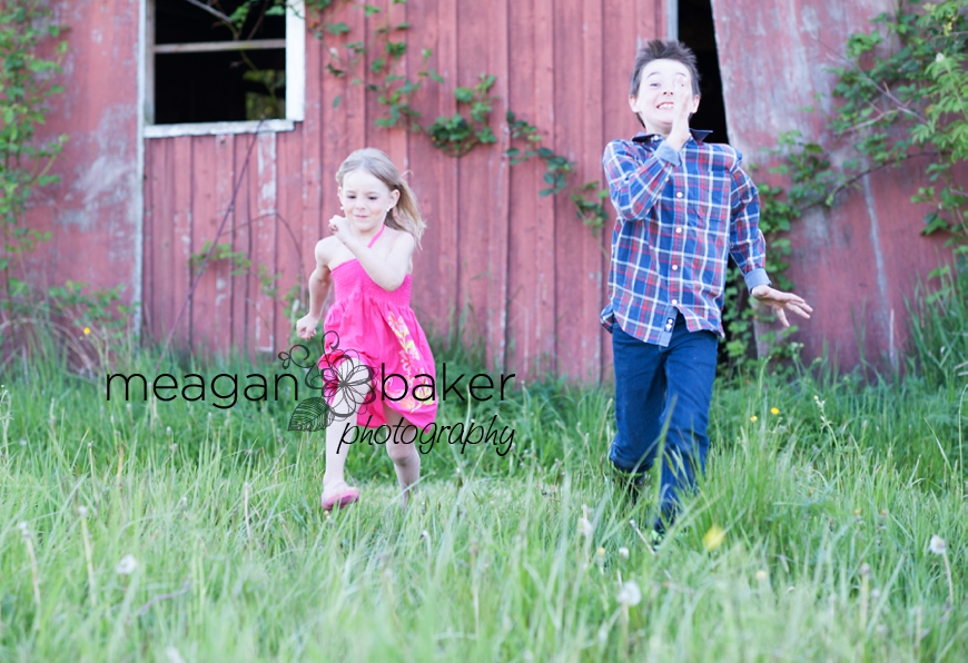 vancouver family photographer, family portraits, campbell valley park photography, langley photographer, south langley photographer, child photos, candid photos_0004