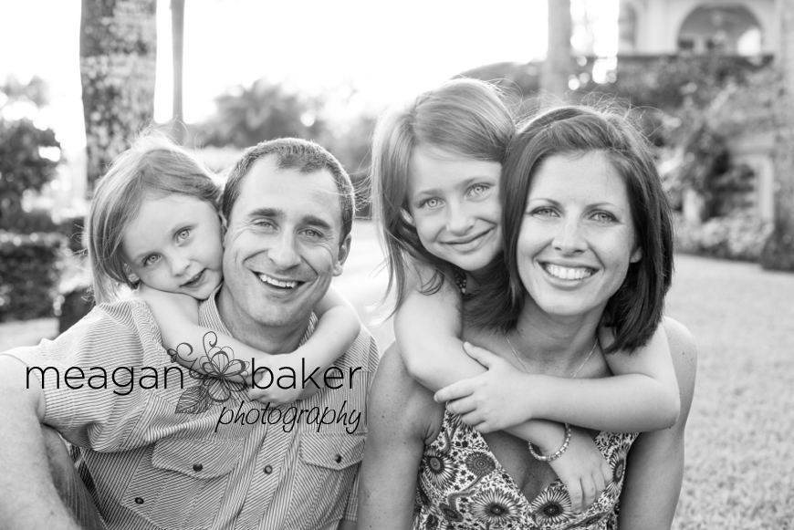 lifestyle photography, summer portraits, family photos, vancouver family photos, tropical family portraits, vacation photography, meagan baker photography_0004